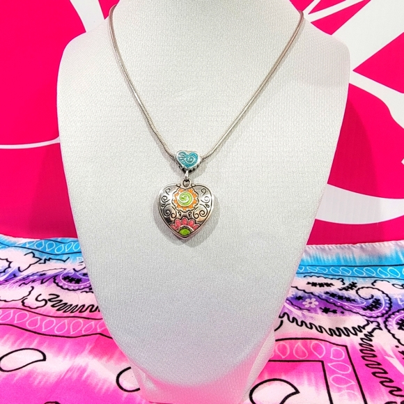 RARE RETIRED BRIGHTON FLOURISHED HEARTS NECKLACE NWOT - Picture 1 of 6